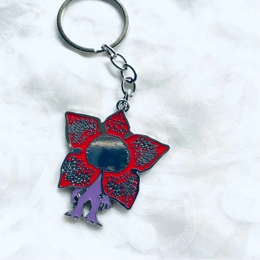 Stranger Things - Lot of 2 NEW - Demogorgon Keychain & Demogorgon Hawkins Pin